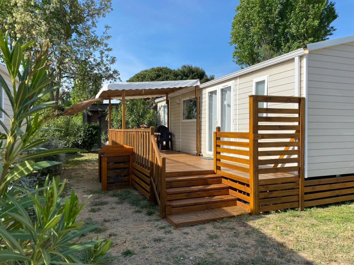 Mobil-Home Confort Tv Clim Narbonne Plage Exterior foto
