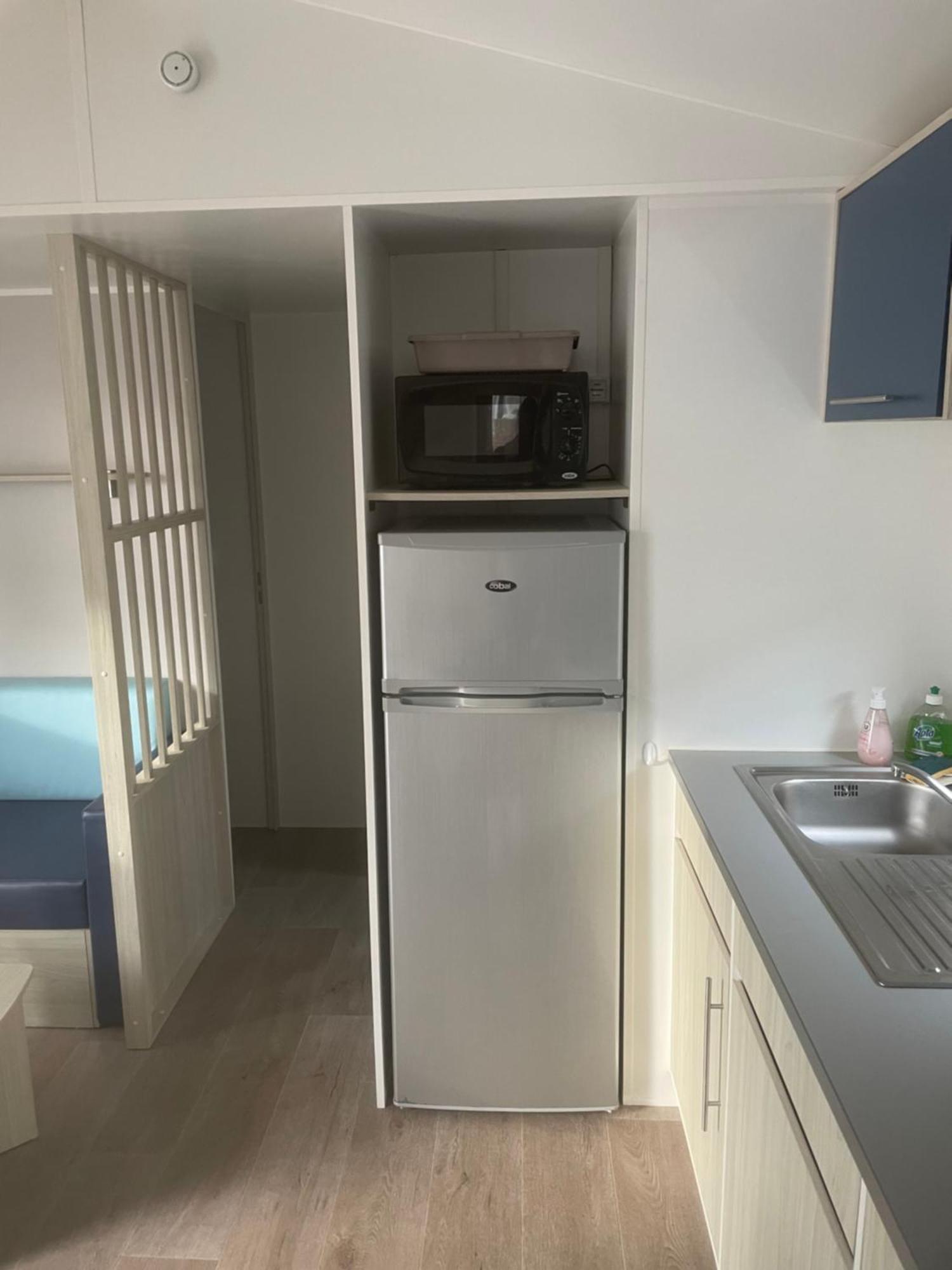 Mobil-Home Confort Tv Clim Narbonne Plage Exterior foto